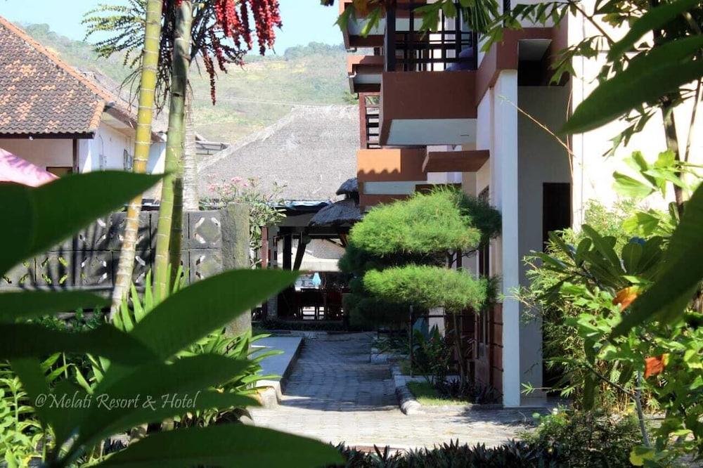 Melati Resort & Hotel Kuta  エクステリア 写真