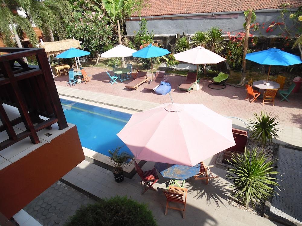 Melati Resort & Hotel Kuta  エクステリア 写真